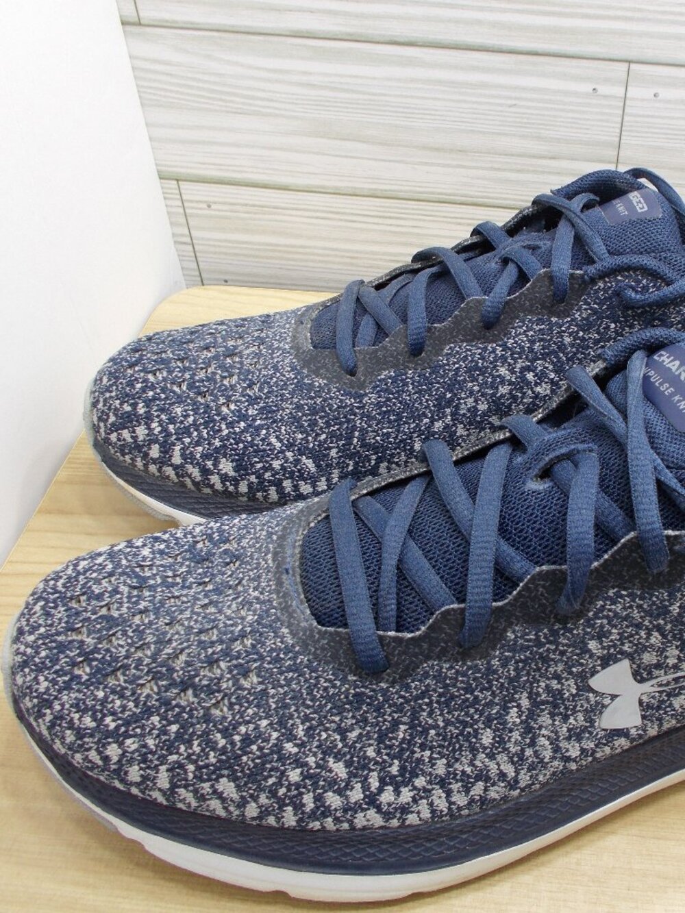 UNDER ARMOUR Mens 10 Charged Impulse Knit 3022593-400 Running Shoes